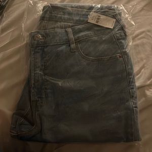 Old Navy High Rise Rockstar Super Skinny Jeans for Women. Size 14 Regular